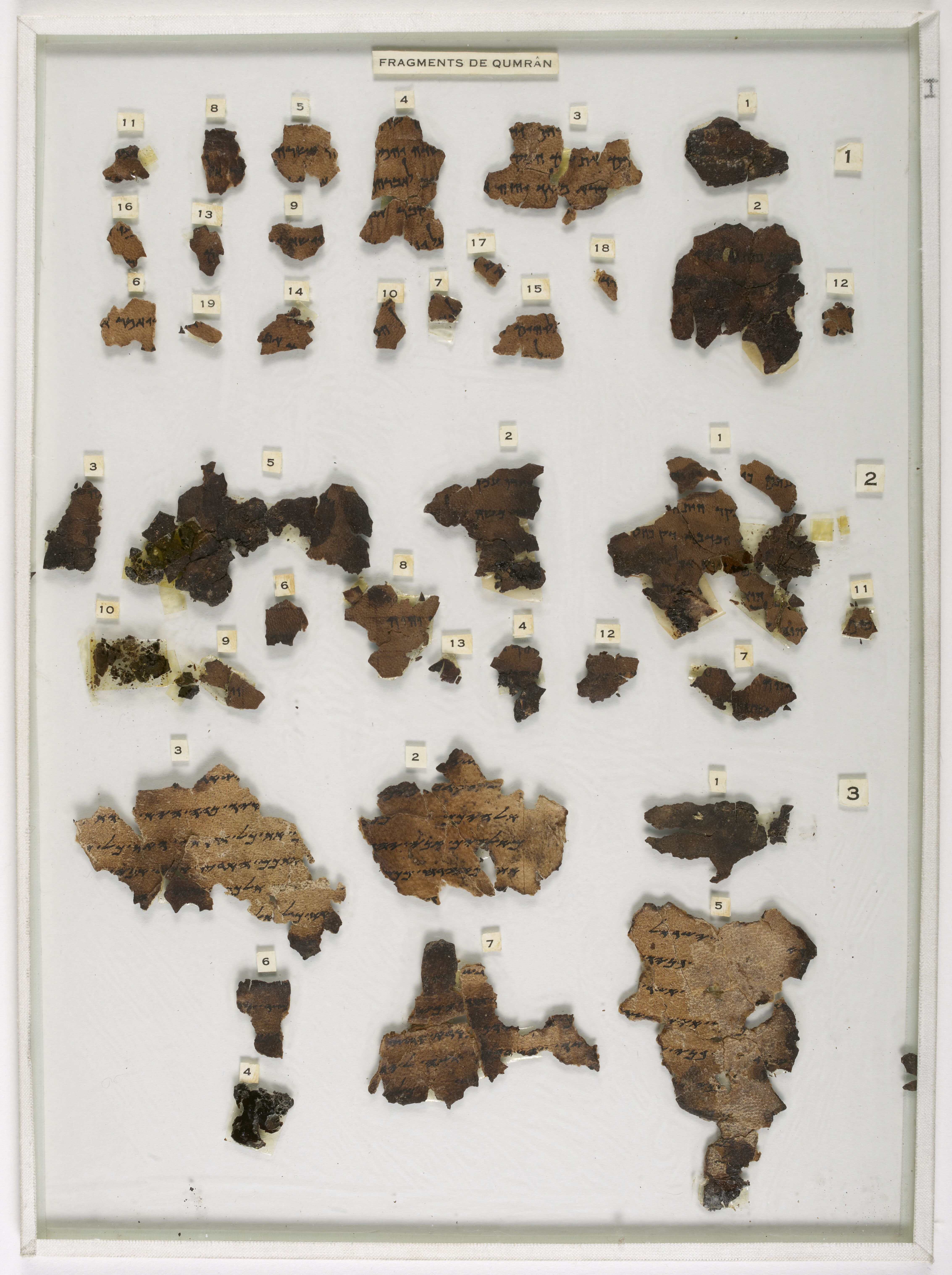 1Q Genesis showing Genesis 22:13 from Late 1st Century BC – Mid-1st Century AD found in Qumran, Cave 1, currently housed at Rockefeller Museum, Jerusalem; Bibliothèque nationale de France, Paris