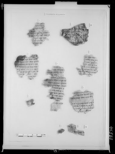 1QIsa b (1QIsaiah b) (Scan 6) showing Isaiah 53:2 from Late Hasmonean or Early Herodian Period (c. 100–50 BC) found in Qumran, Cave 1, currently housed at Shrine of the Book, Israel Museum, Jerusalem; Rockefeller Museum, Jerusalem