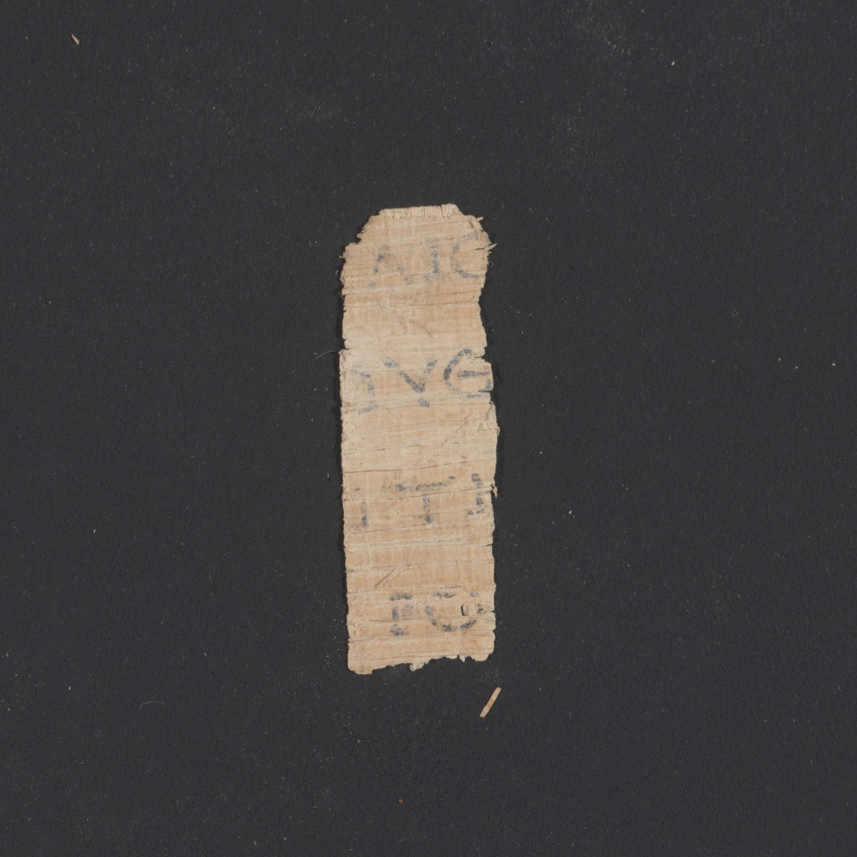 4Q papLXXLeviticus b (Scan 1) showing Leviticus 2:4 from 1st Century BC – Early 1st Century AD found in Qumran, Cave 4, currently housed at Rockefeller Museum, Jerusalem