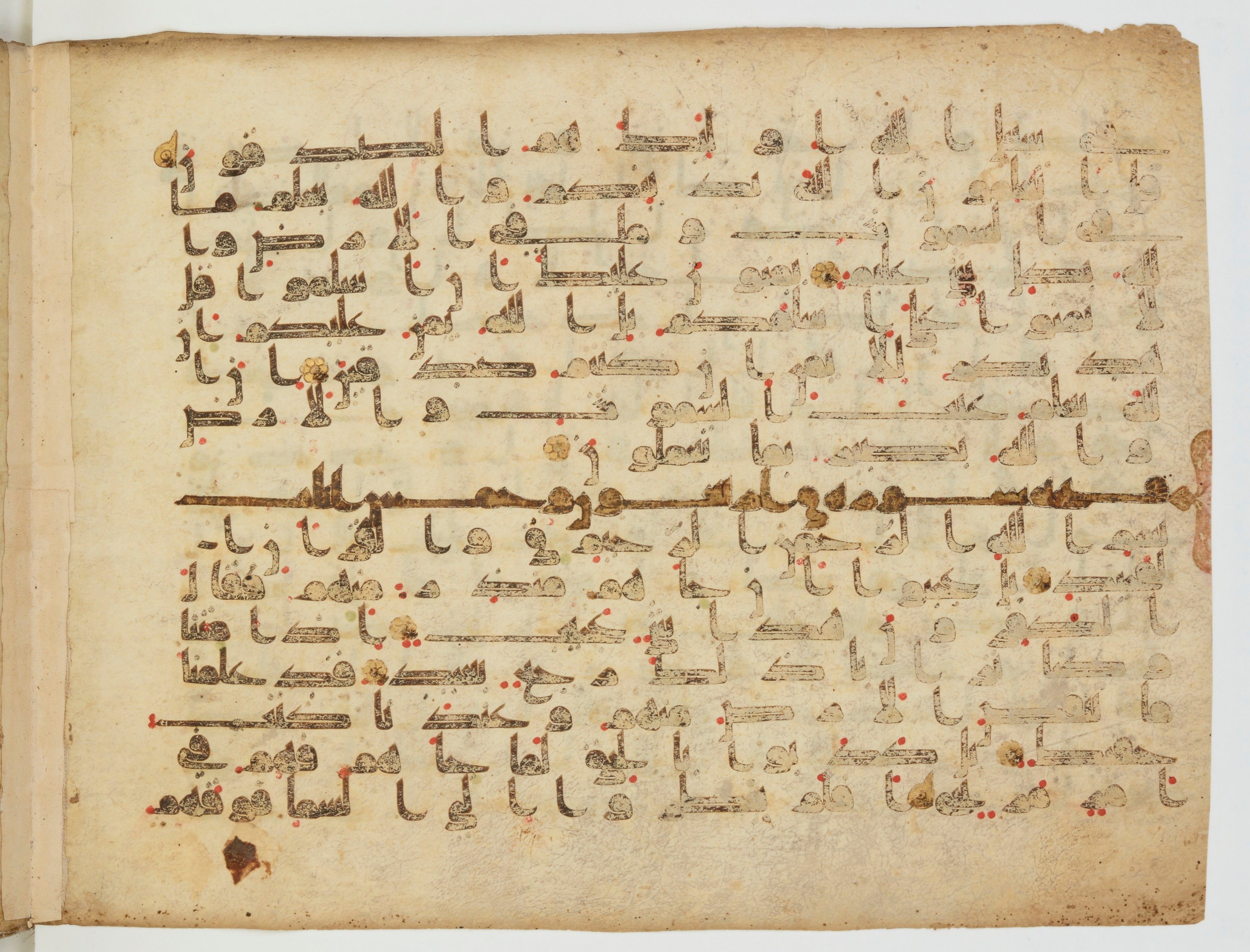 BnF Arabe 5124, in Kufic D.IV script, showing Surah 49:18 from Mid 8th to Late 9th Century AD found in Unknown, currently housed at Bibliothèque nationale de France, Paris