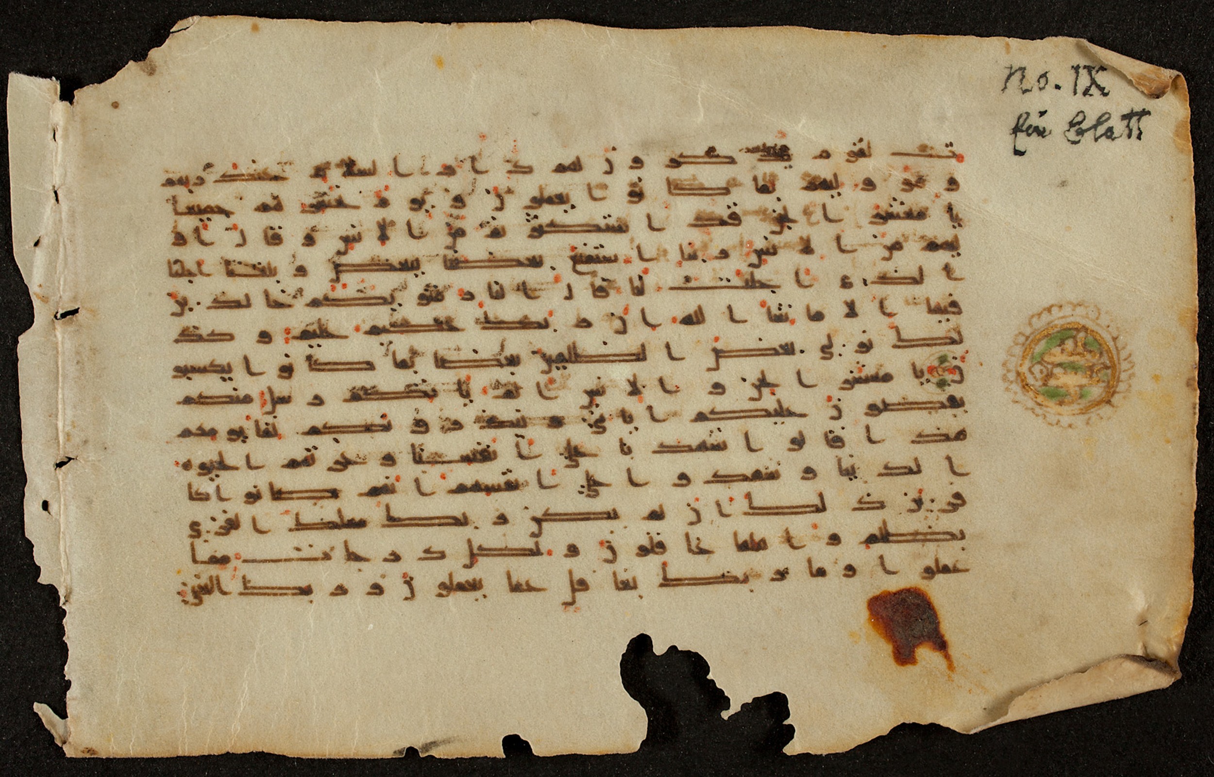 Ms. or. quart. 1208 (IX), in kūfī D script, showing Surah 6:128 from 9th Century AD found in Unknown, currently housed at Staatsbibliothek zu Berlin, Berlin