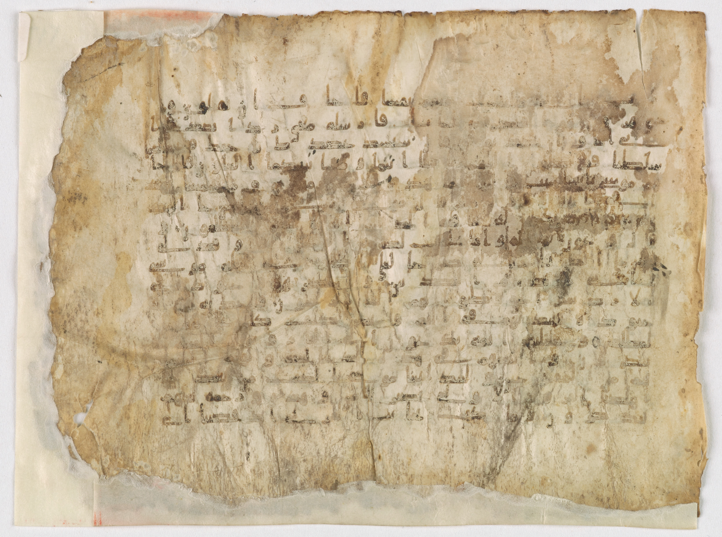Berlin, Staatsbibliothek zu Berlin, Ms. or. quart. 1208 (XI), in Kūfī Type B.Ib script, showing Surah 28:39 from Mid 7th to Mid 8th Century AD found in Unknown, currently housed at Staatsbibliothek zu Berlin, Berlin